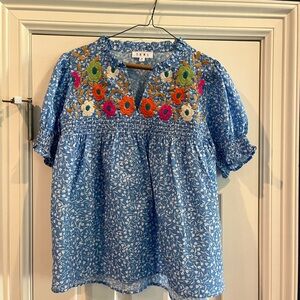 THML, blue floral embroidered top, size M, NWOT